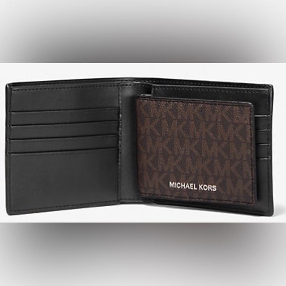 NWT MICHAEL KORS Men's Cooper Logo Billfold Wallet With Passcase. Brown/Black. - Picture 2 of 8